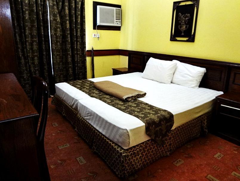 Concord International Hotel Al Manamah Esterno foto